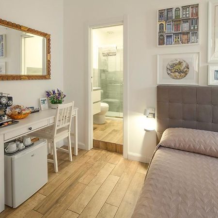 רומא Garden House - Luxury Guest House - Overnight Stay Only מראה חיצוני תמונה