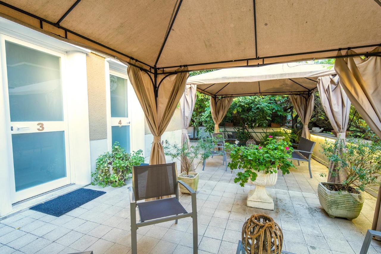 רומא Garden House - Luxury Guest House - Overnight Stay Only מראה חיצוני תמונה
